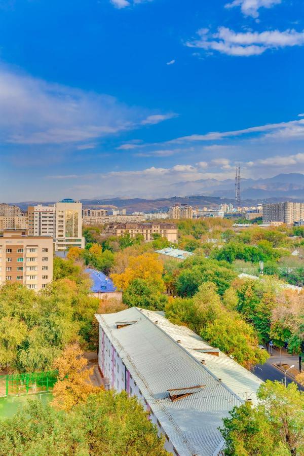 "Asaapart" Lamiya Apartment Almaty Ngoại thất bức ảnh